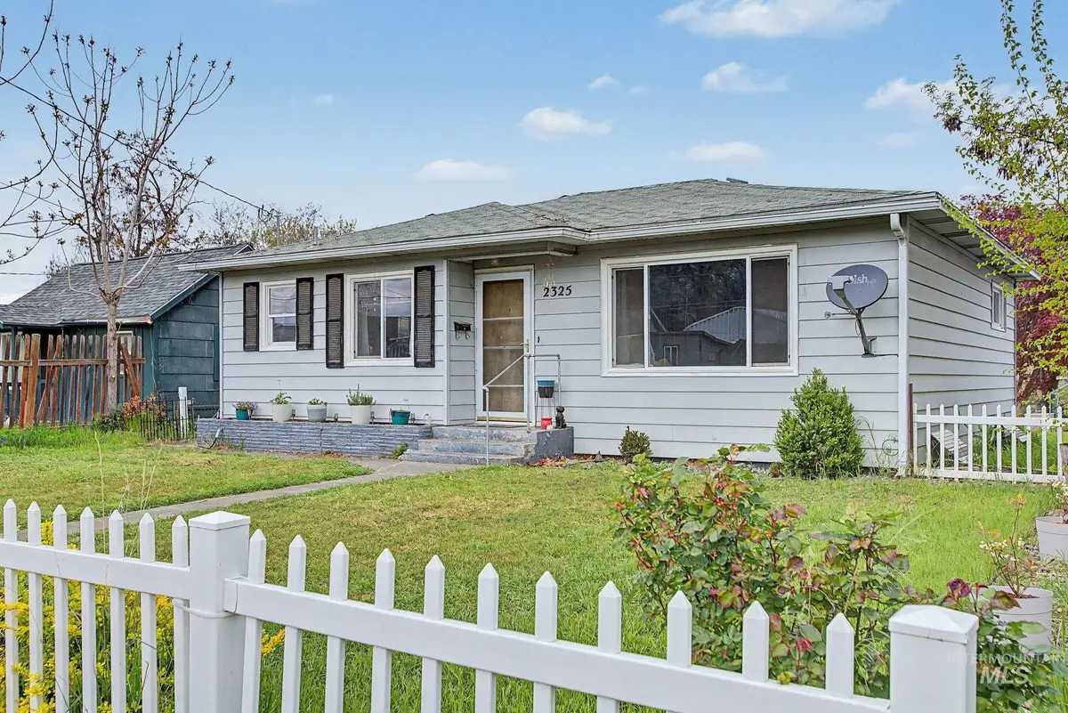2325 8th Avenue, Lewiston, ID 83501 - #1
