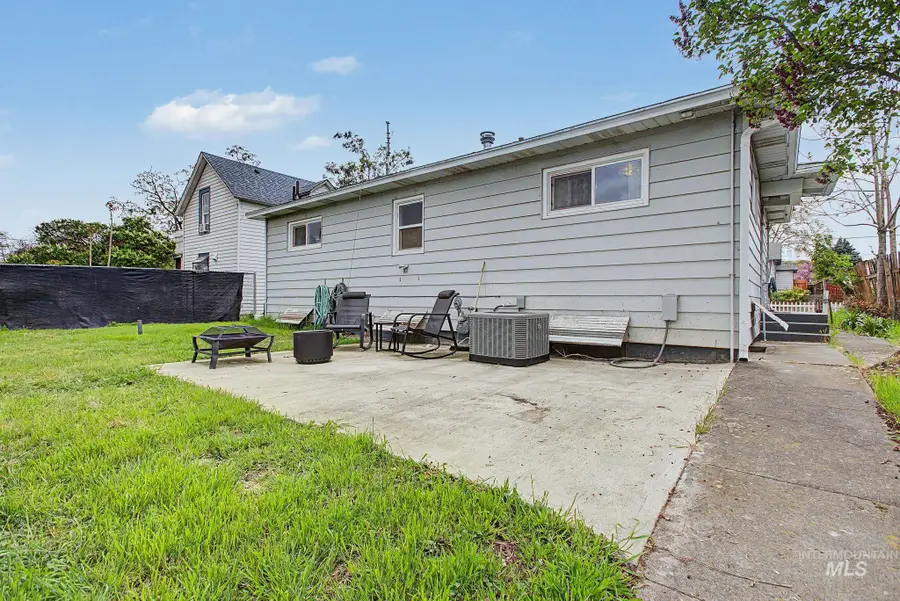 2325 8th Avenue, Lewiston, ID 83501 - #3