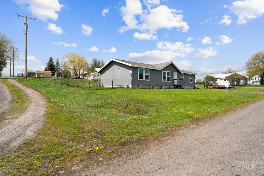 302 3rd Ave, Craigmont, ID 83523 - #2