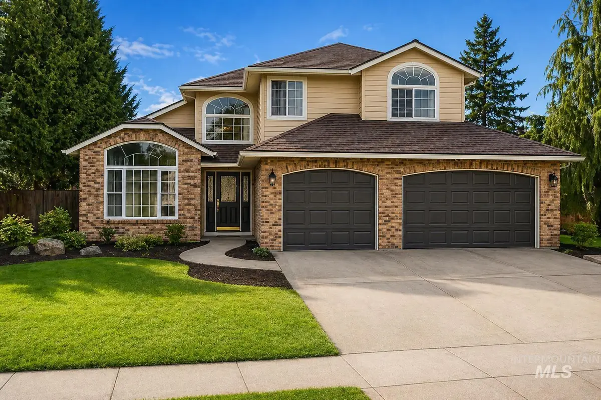 8037 W Innsbrook Ct, Boise, ID 83704 - #1