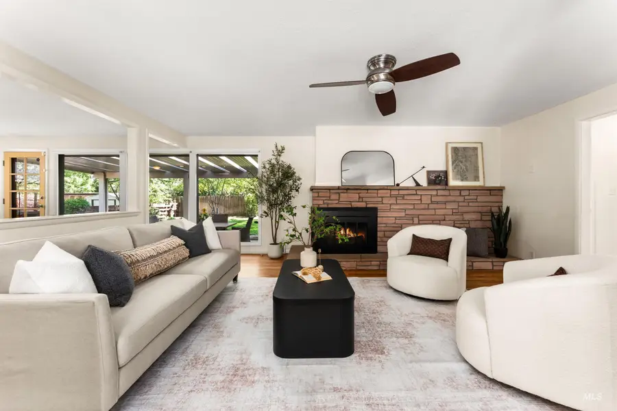 1916 N Larch St, Boise, ID 83706 - #2