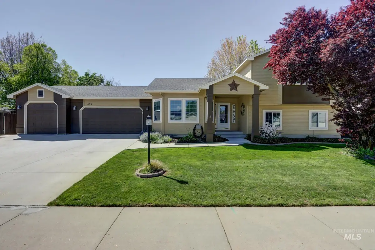 433 E Wakely Street, Meridian, ID 83646 - #1