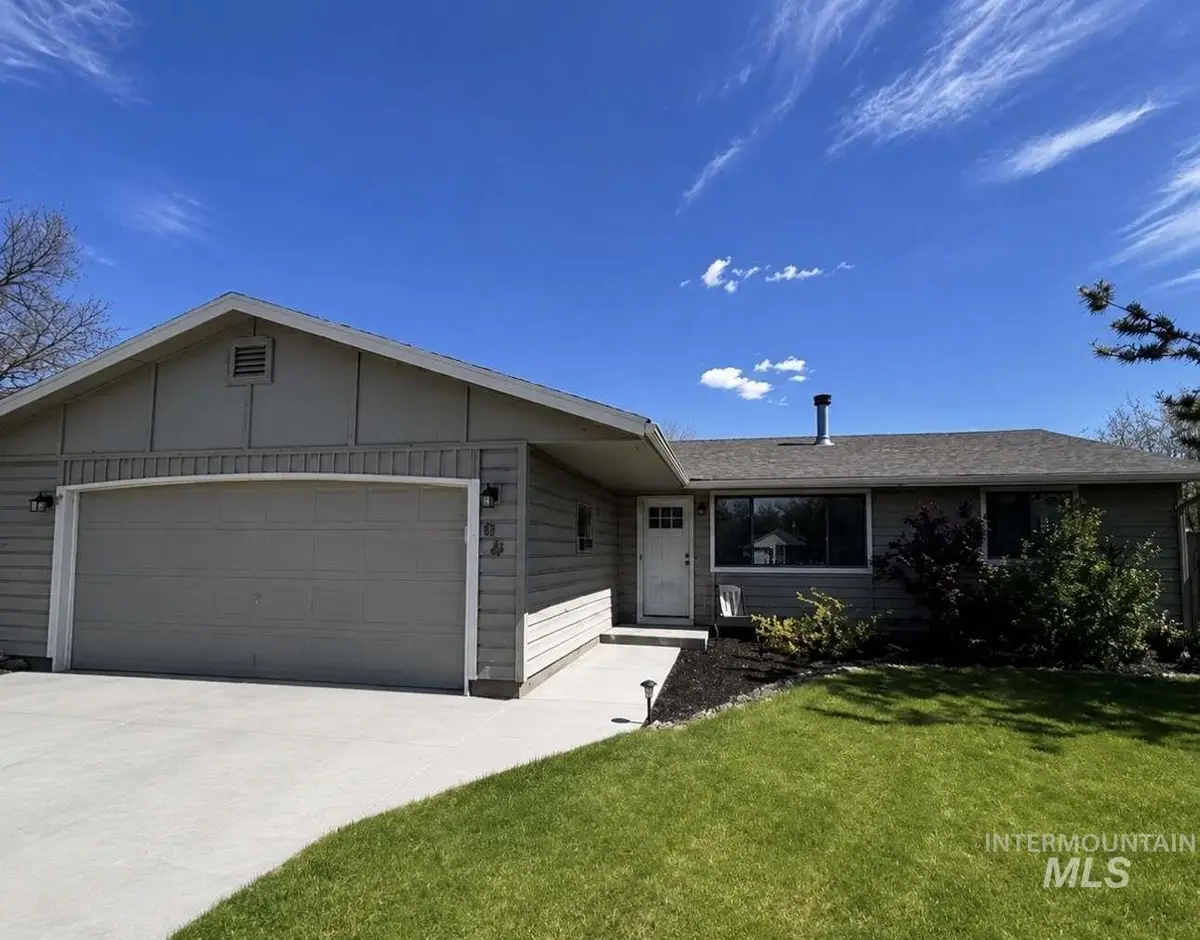 50 S Honey Dr, Nampa, ID 83687 - #1