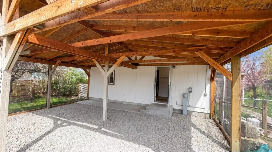 1800 Heitz Ave, Fruitland, ID 83619 - #2