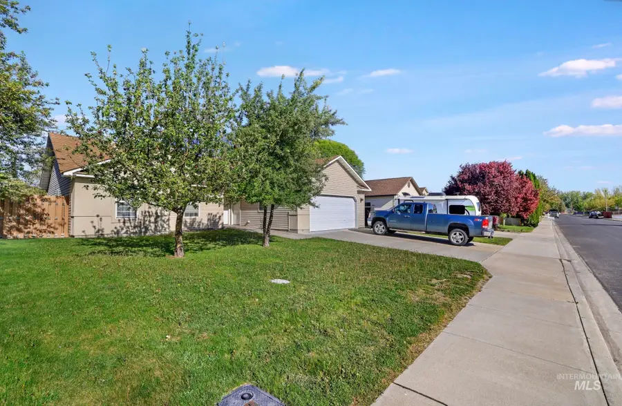 439 Meadowview Ln, Twin Falls, ID 83301 - #2