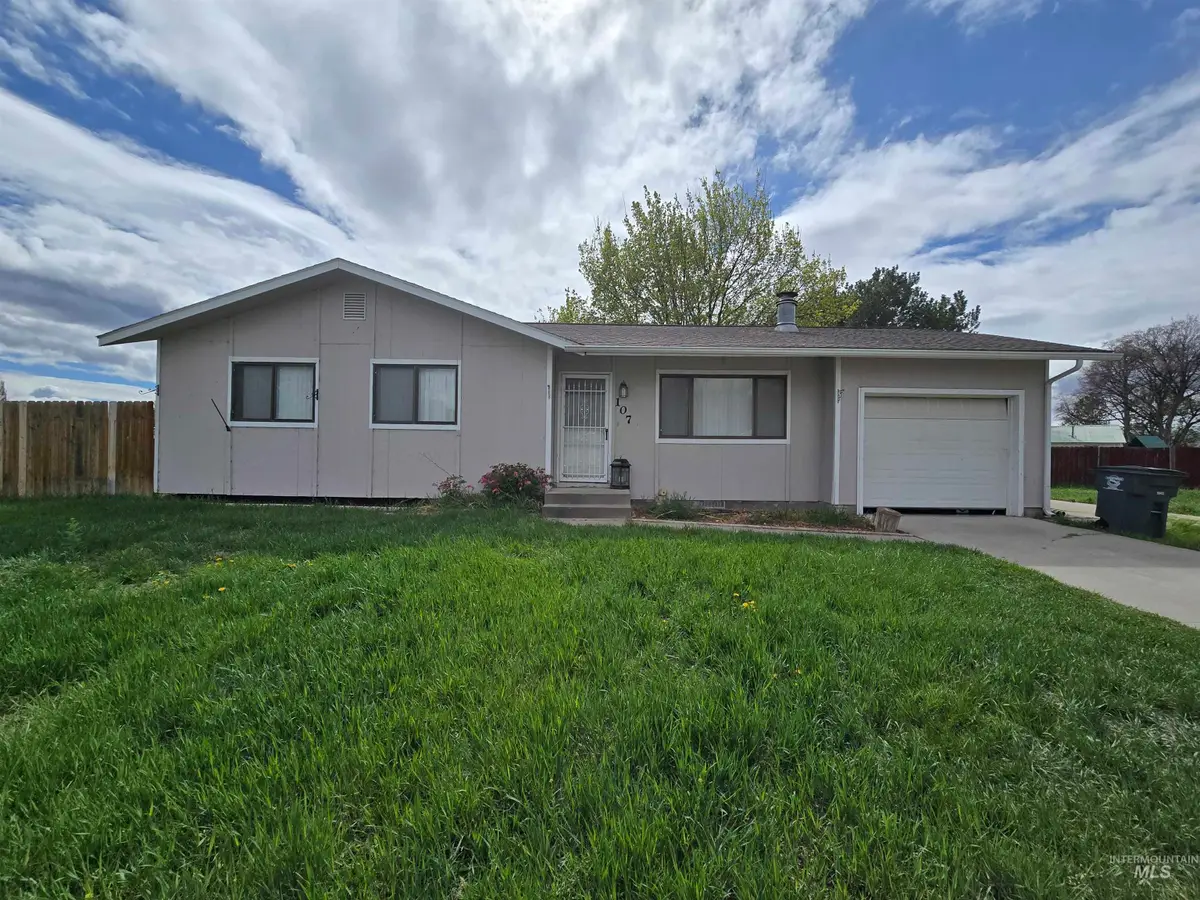 107 Birchwood Cir S, Kimberly, ID 83341 - #1