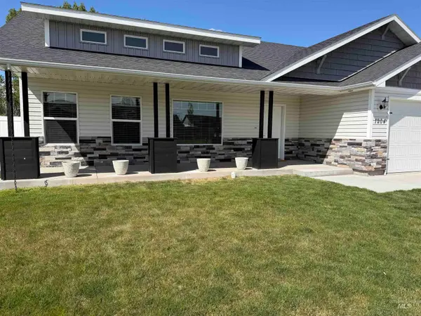 1204 5th Ave E, Jerome, ID 83338