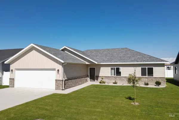 2431 Dorchester Avenue, Burley, ID 83318
