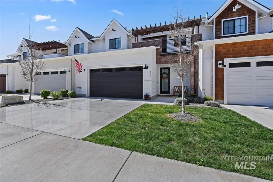 6639 N Asissi Ln, Meridian, ID 83646 - #2
