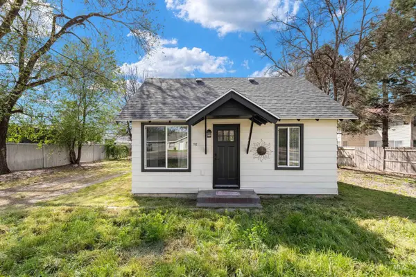 702 S 12th St, Payette, ID 83661