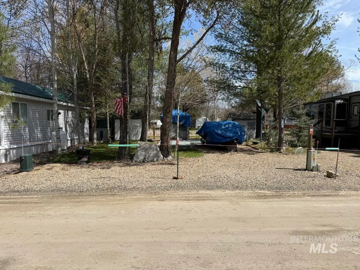 7 H Street, Cascade, ID 83611 - #1