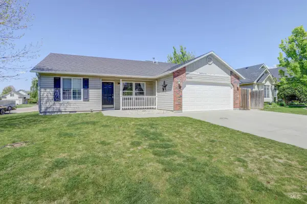 6460 E Brimley Dr, Nampa, ID 83687