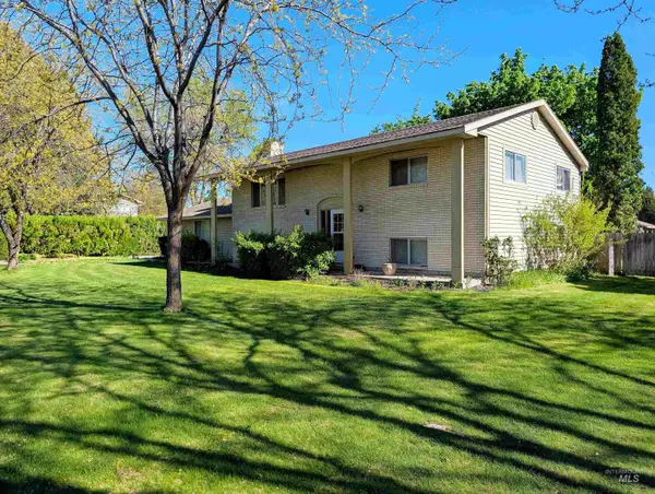 10883 W Reutzel Dr., Boise, ID 83709