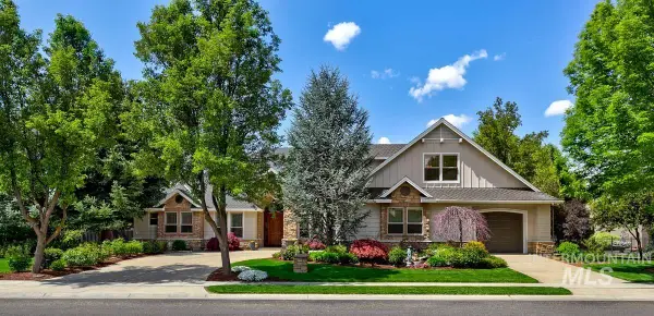 1647 S Aspen River Way, Eagle, ID 83616
