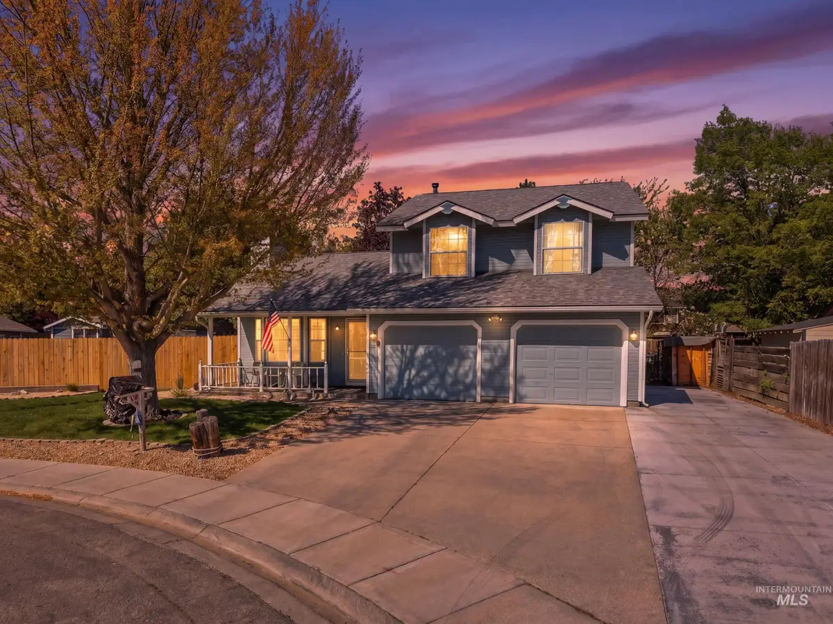 3763 N Patton St, Boise, ID 83704 - #1