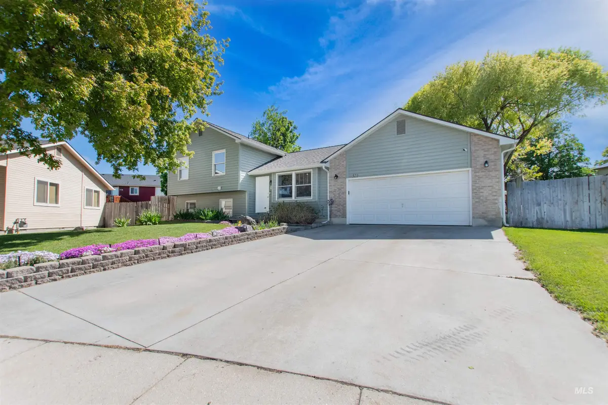 521 Massachusetts Ct, Nampa, ID 83686 - #1