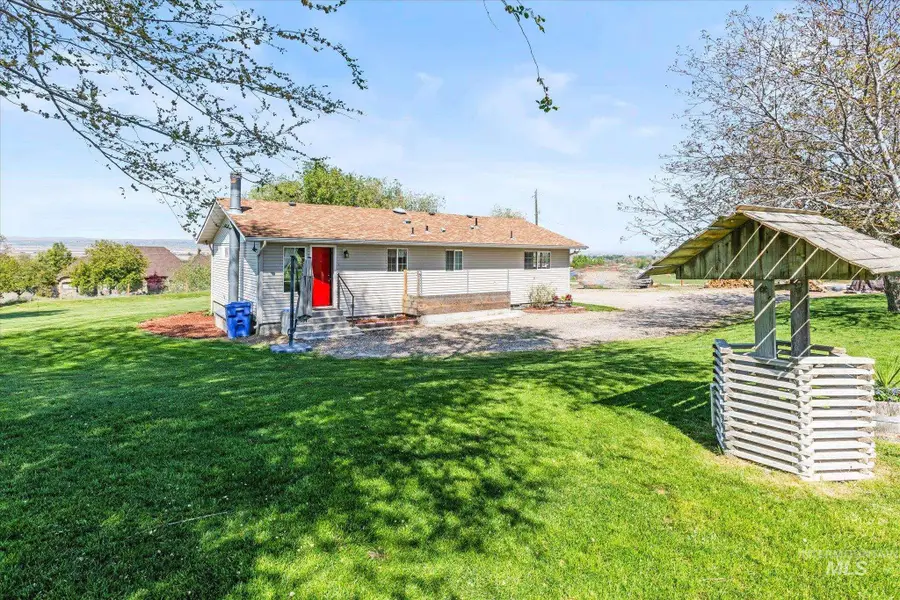 4900 Whitley Dr, Fruitland, ID 83619 - #2