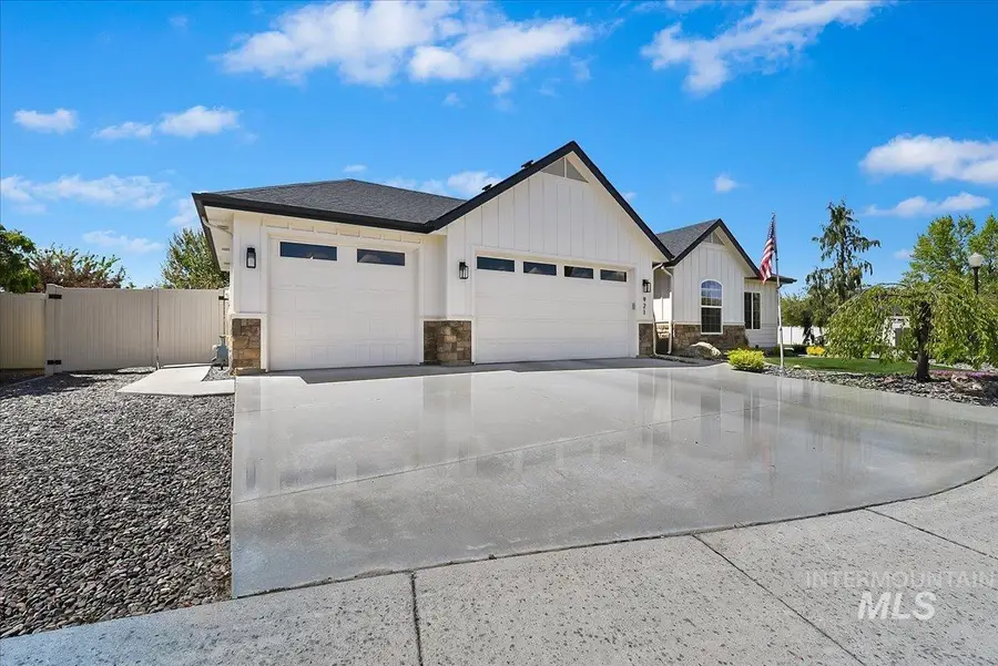 921 N Mira Way, Star, ID 83669 - #3