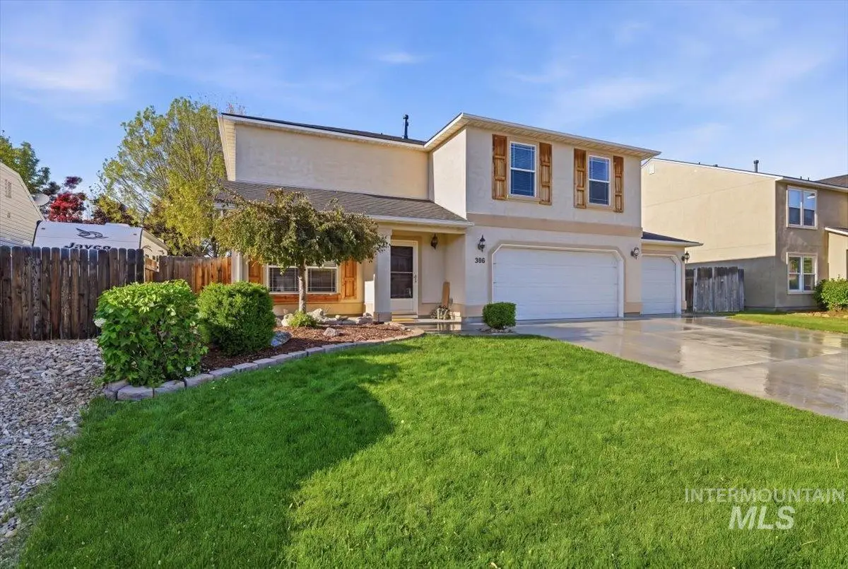 396 E Willowcreek Dr, Middleton, ID 83644 - #1