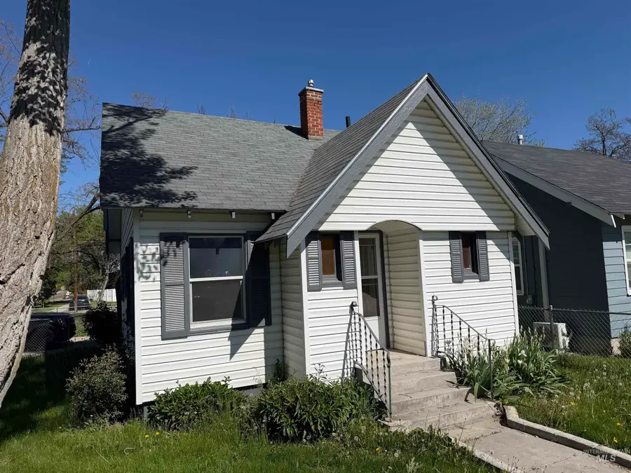 123 18th Ave S, Nampa, ID 83651 - #2
