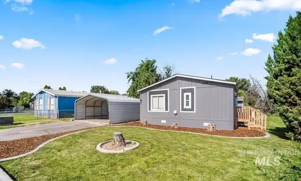5200 Midway Rd. Trlr 44, Caldwell, ID 83607
