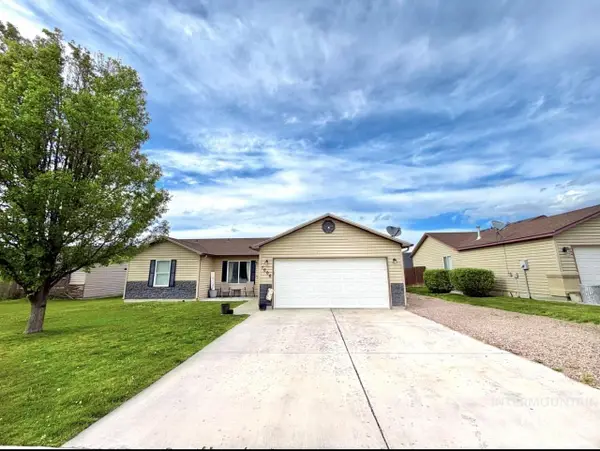 1006 E 21st Ave, Jerome, ID 83338