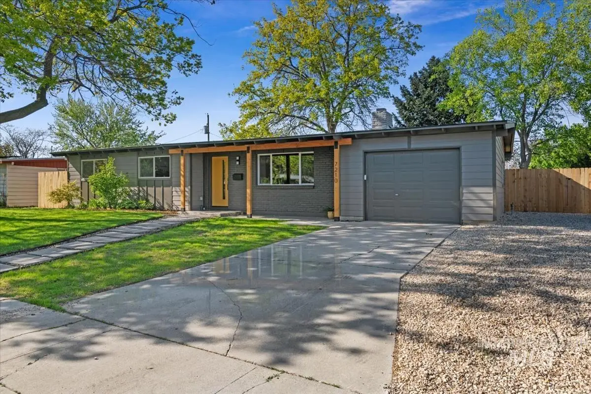 7210 W Brentwood Dr, Boise, ID 83709 - #1