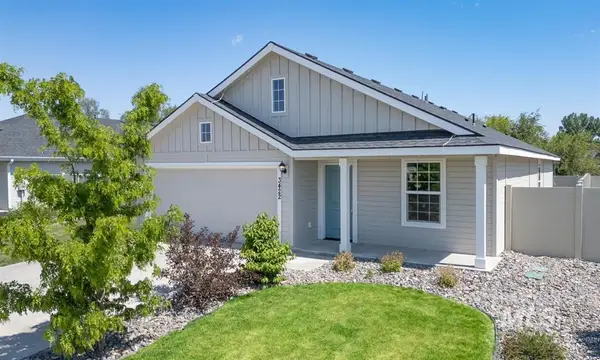 3422 E Mossy Oak Dr, Nampa, ID 83686
