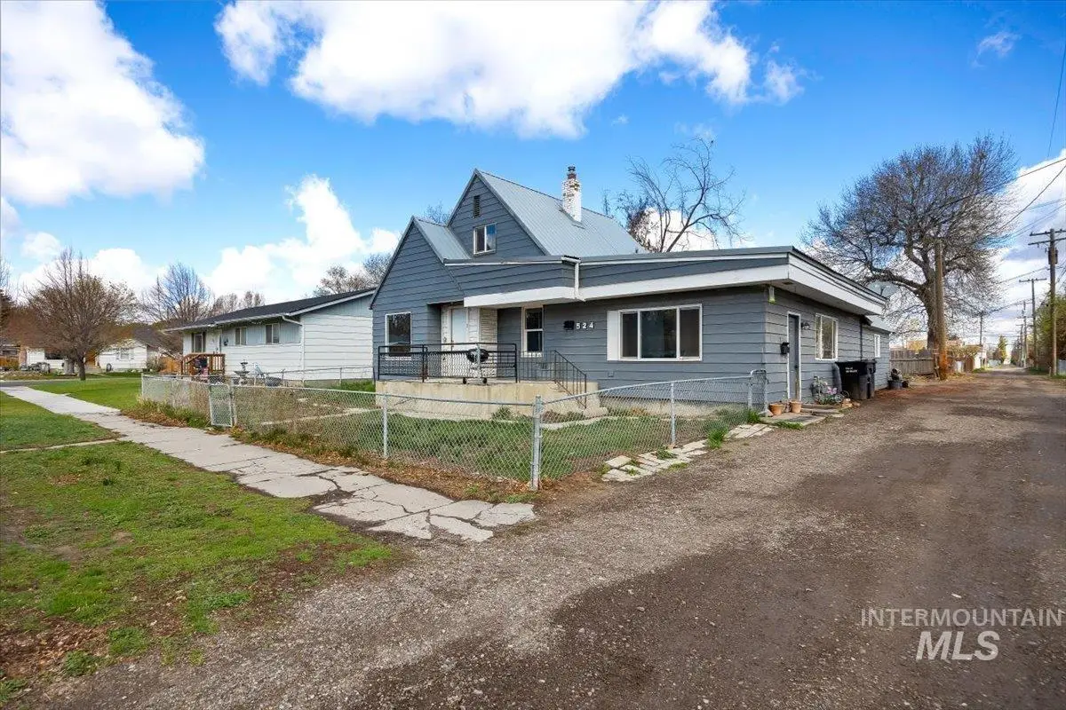 524 W 17th, Burley, ID 83318 - #1