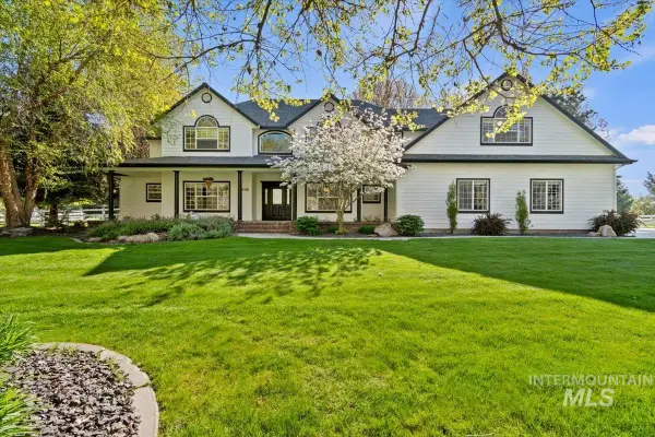 1436 N Chaucer, Eagle, ID 83616