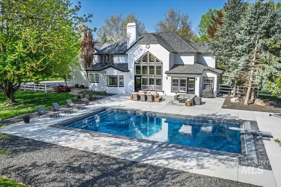 1436 N Chaucer, Eagle, ID 83616 - #2