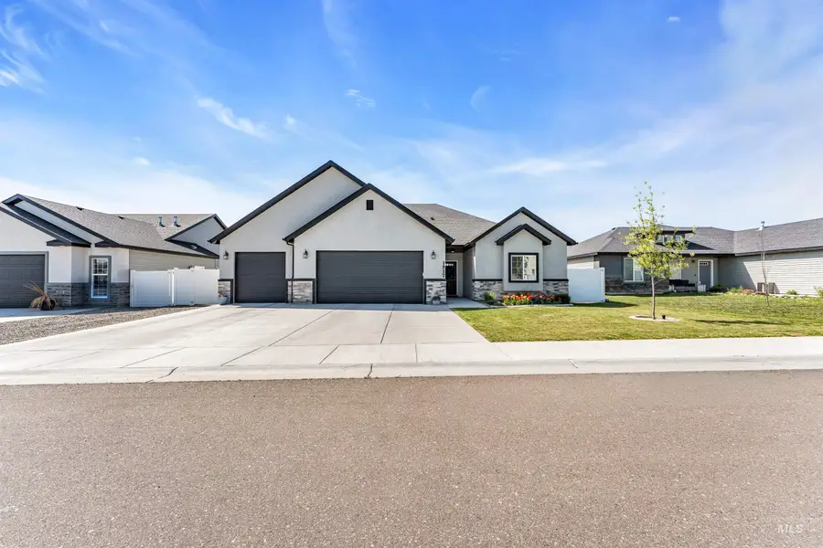 1517 N Birch St, Jerome, ID 83338 - #3