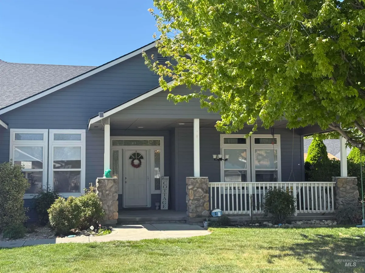 445 NW Jerome, Mountain Home, ID 83647 - #1
