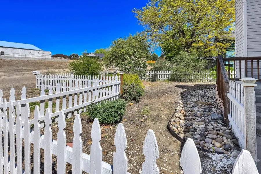 808 N A Street, Parma, ID 83660 - #3