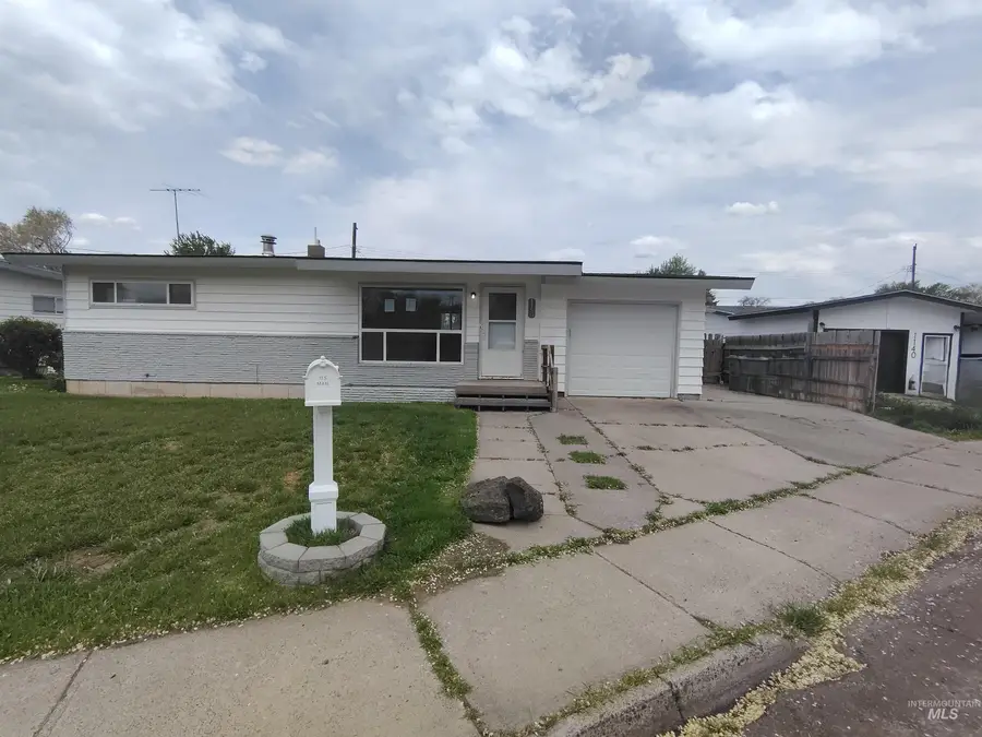 1150 N 9th E, Mountain Home, ID 83647 - #2