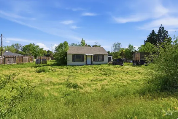 4803 W Targee St,, Boise, ID 83705