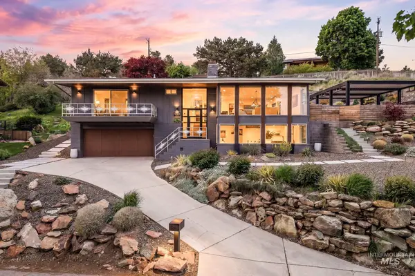 2008 S Travertine Way, Boise, ID 83712