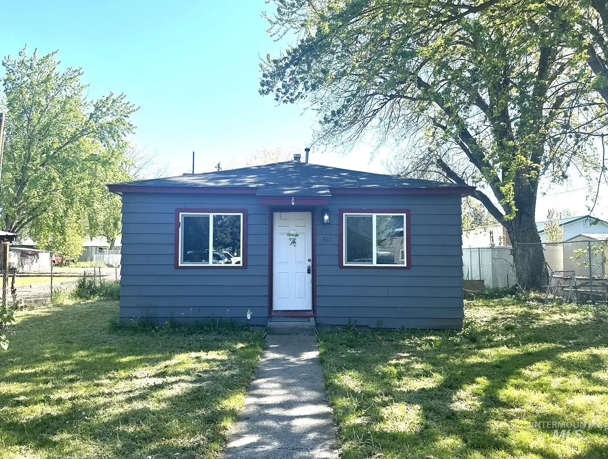 811 E Liberty, Weiser, ID 83672 - #1