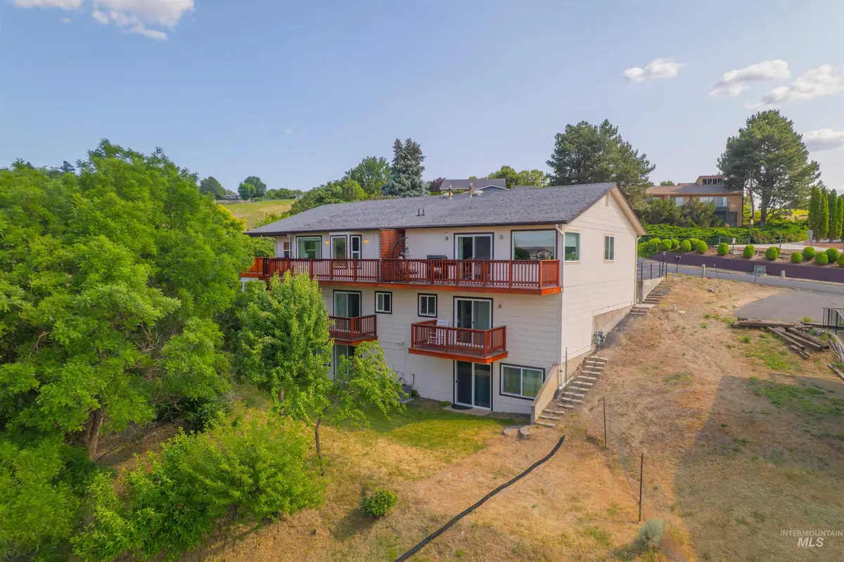 2841 Mayfair Dr, Lewiston, ID 83501 - #1