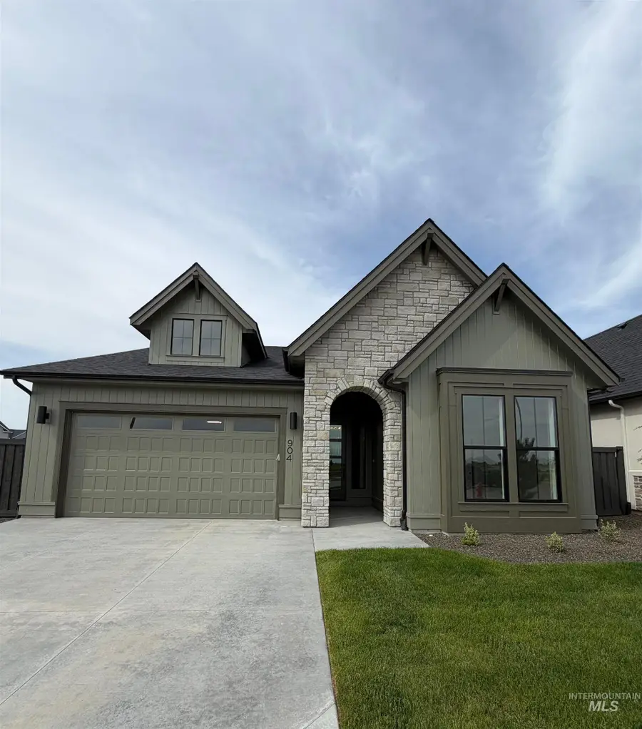 904 E Escalation St, Meridian, ID 83642 - #2