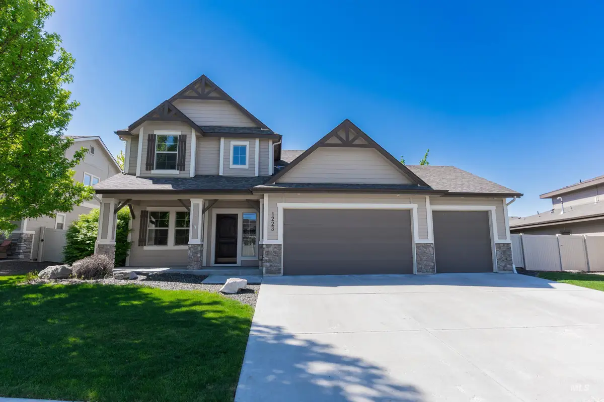 1223 W Sandcrest Ct, Nampa, ID 83686 - #1