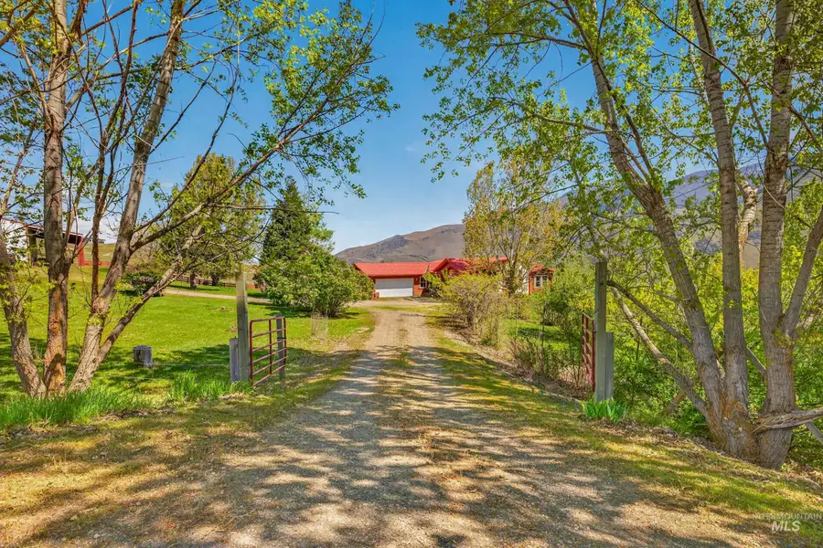 213 Little Salmon Overlook, Pollock, ID 83547 - #2