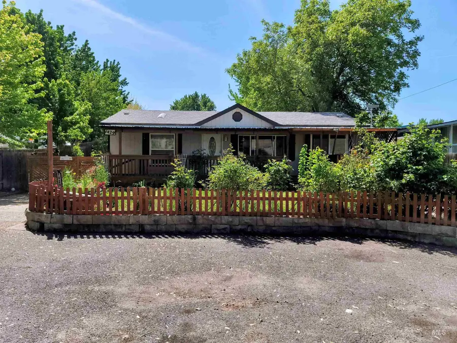 1429 Maple St., Clarkston, WA 99403 - #2