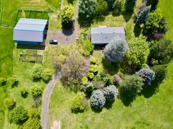 1215 Ridgewood Drive, Kamiah, ID 83536