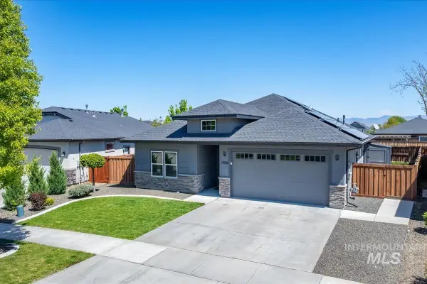 10866 W Alfina Dr, Boise, ID 83709