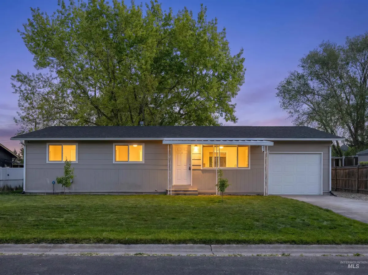 9 Villa Dr., Middleton, ID 83644 - #1