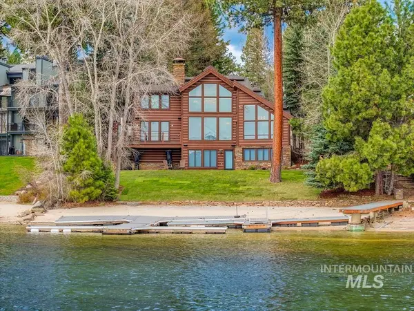 915 Cottonwood Street, McCall, ID 83638