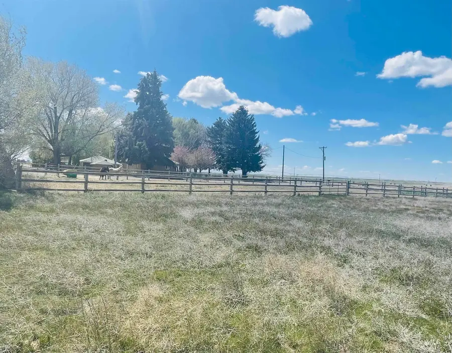 912 N 600 W, Paul, ID 83347 - #2