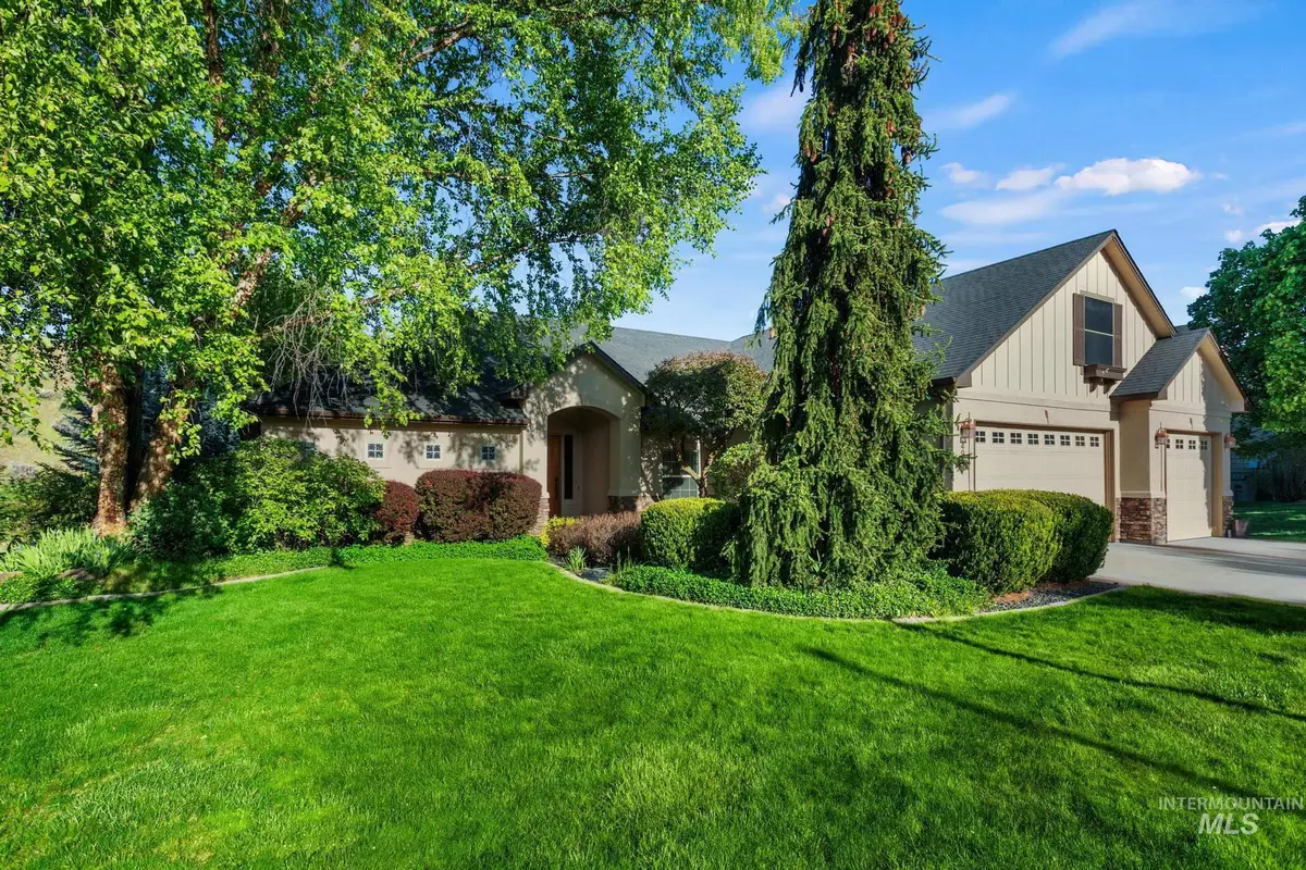 4946 N Villa Ridge Way, Boise, ID 83703 - #1