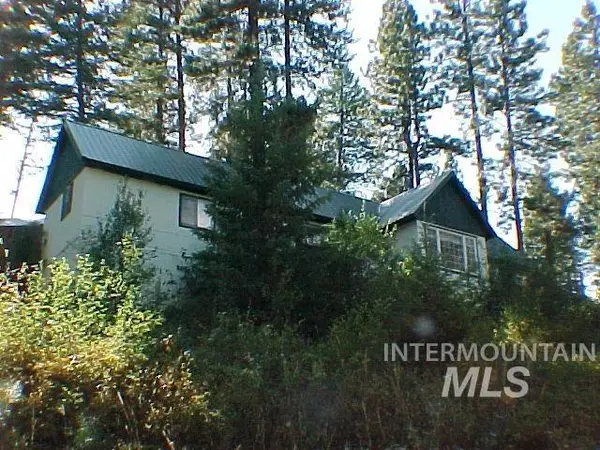 17 Summer Dr., Garden Valley, ID 83622